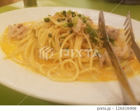 シンプルな豚肉のパスタ 126816906