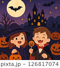 仮装した子どもたちのハロウィンの夜 126817074