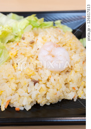 おいしいレタスチャーハン弁当 126817813