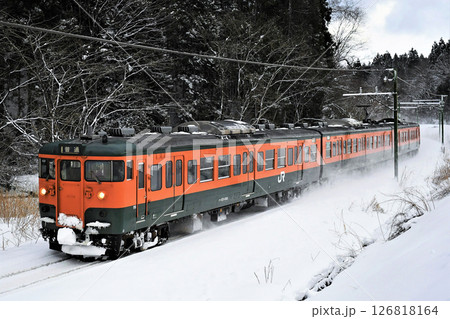 115系（N38編成）越後線 126818164