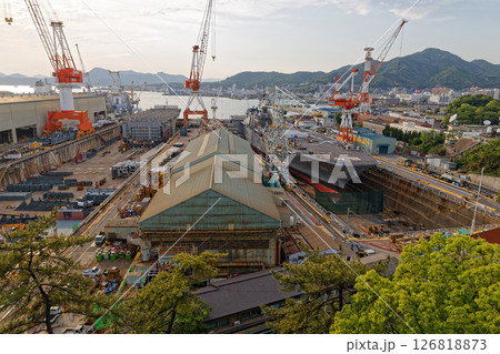広島県　呉　歴史の見える丘 126818873