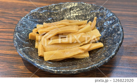 ラーメン屋さんで注文するトッピングのメンマ 126822020