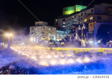 草津温泉　湯畑の夜景 126824558