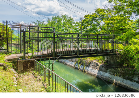 琵琶湖疏水　日本最初のコンクリート橋　日ノ岡第11号橋　京都市 126830390