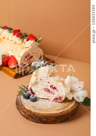 Meringue roll, concept of tasty and delicious food Meringue roll, concept of tasty and delicious food 126833565