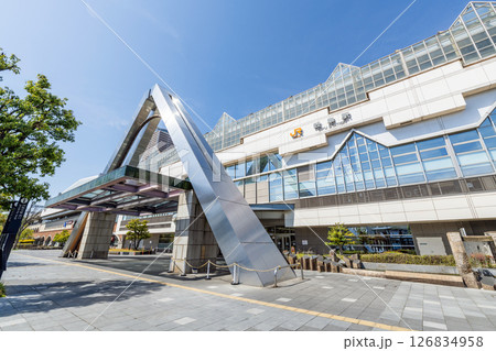 岐阜県岐阜市 快晴のJR岐阜駅(中央南口) 岐阜県岐阜市 快晴のJR岐阜駅(中央南口) 126834958