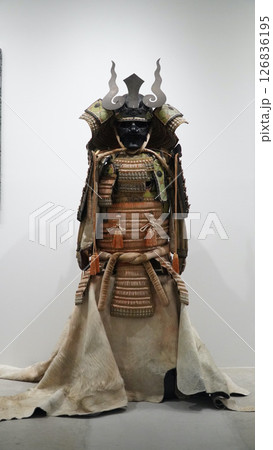 武士 戦士 ナイフ 126836195