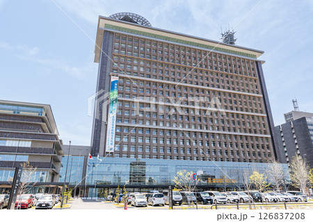 岐阜県岐阜市　新しく建て替えられた岐阜県庁 126837208