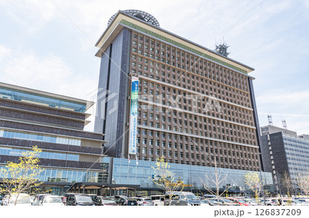 岐阜県岐阜市　新しく建て替えられた岐阜県庁 126837209