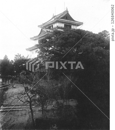 明治時代の日本　和歌山城 126840062