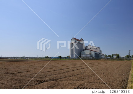 埼玉県久喜市菖蒲町のJA南彩 菖蒲カントリーエレベーター 126840558