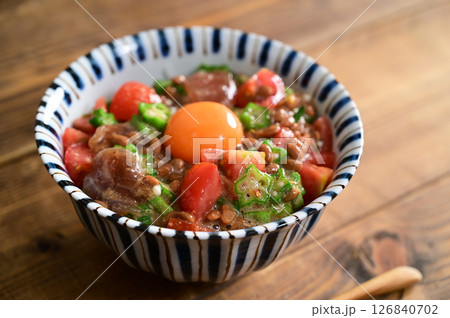 納豆オクラトマトネバネバ丼 126840702