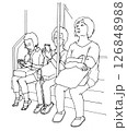 電車の中の何気ない人物達のイラスト 126848988
