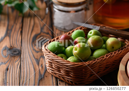 青梅 ( 紀州南高梅 )梅酒づくり 青梅 ( 紀州南高梅 )梅酒づくり 126850277