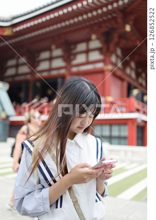 Travel in Japan 126852522