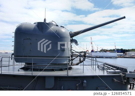 73式54口径5インチ単装速射砲… 練習艦『しまかぜ』 126854571