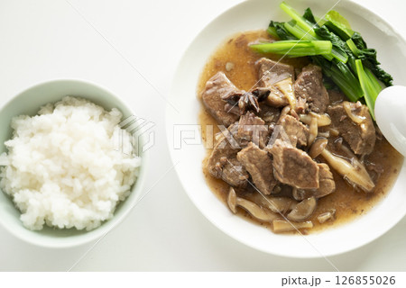 牛バラ見込み定食 126855026