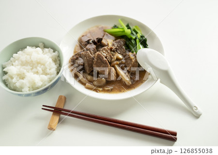 牛バラ見込み定食 牛バラ見込み定食 126855038