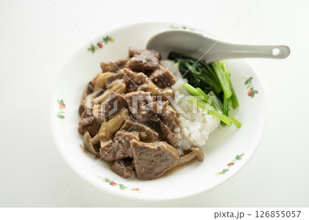 牛腩飯 126855057