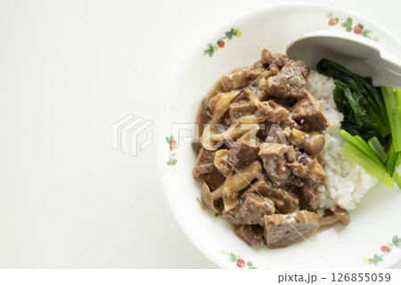 牛腩飯 牛腩飯 126855059