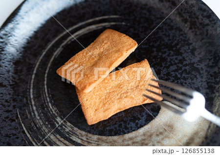 焼きたてフィナンシェの香り③ 126855138