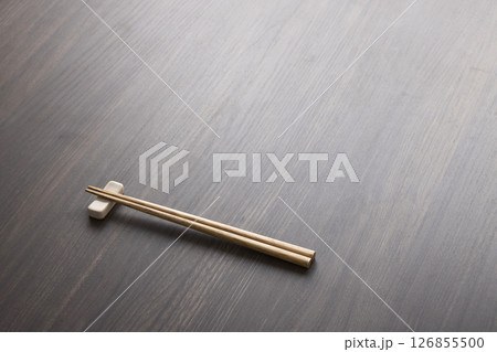 お箸の和風イメージ お箸の和風イメージ 126855500
