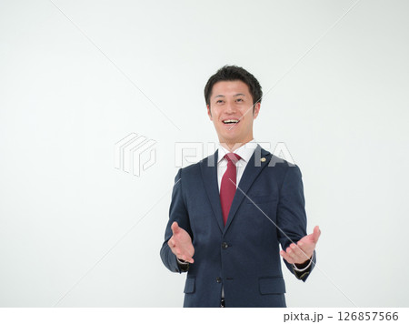 男性 弁護士 男性 弁護士 126857566