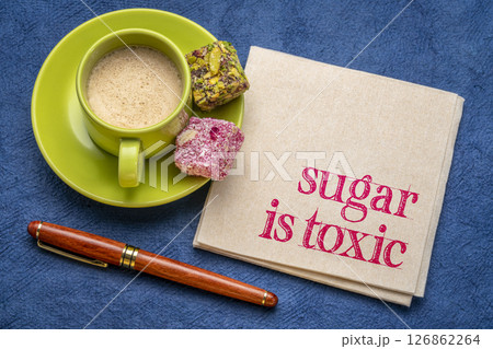 Sugar is toxic, it harms health by driving inflammation, insulin resistance, fat gain, and aging - while hijacking brain chemistry and promoting addiction-like behavior. 126862264