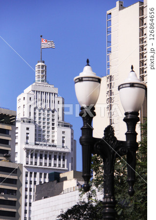 サンパウロ市の街並みと青空 ブラジル サンパウロ市の街並みと青空 ブラジル 126864656
