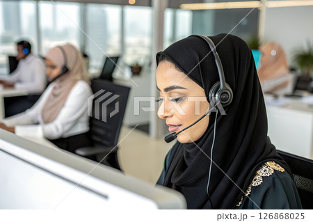 Arab woman in a hijab as a customer service...のイラスト素材 [126868025] - PIXTA
