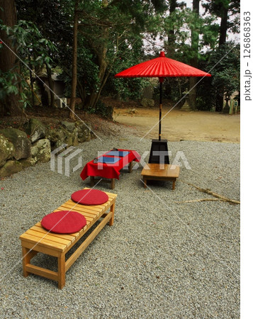 春の秋田県　金峰神社内の和風喫茶　金峰園 126868363