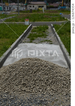 建築工事現場 126874354