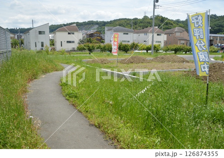 建築工事現場 126874355