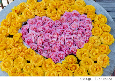 ハートの薔薇 126876828