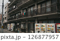 マンションのある街並み 126877957