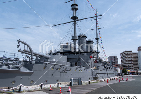 三笠公園　世界三大記念艦「三笠」展示 126878370