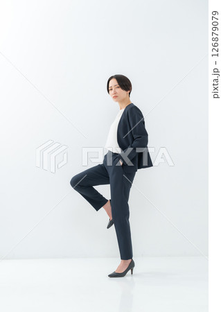 女性 ビジネス 女性 ビジネス 126879079