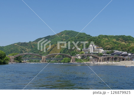 錦川と錦帯橋 錦川と錦帯橋 126879925