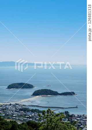 東幡豆海岸のトンボロ干潟（愛知県西尾市東幡豆町） 126881318