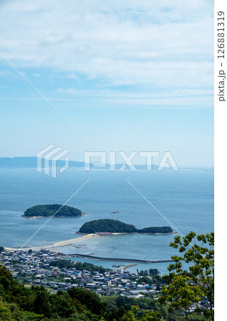 東幡豆海岸のトンボロ干潟（愛知県西尾市東幡豆町） 126881319