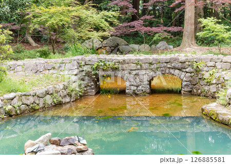 鳴門市の大麻比古神社境内にあるドイツ兵が作ったメガネ橋 鳴門市の大麻比古神社境内にあるドイツ兵が作ったメガネ橋 126885581