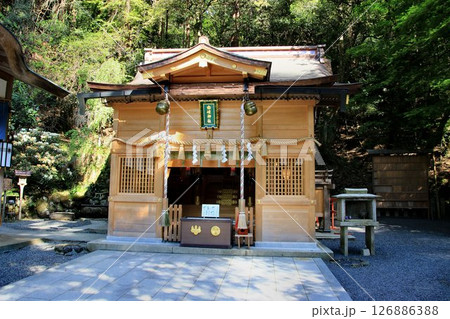 宇宙エネルギーが降注ぎ京の都の鬼門を護る鞍馬寺の鎮守社… 『由岐神社』 126886388