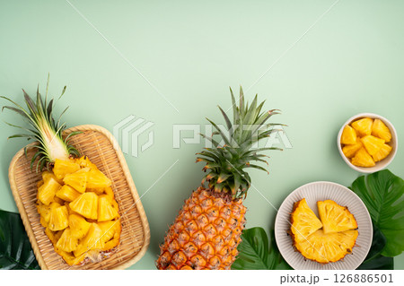 パイナップル パイン パインアップル 126886501