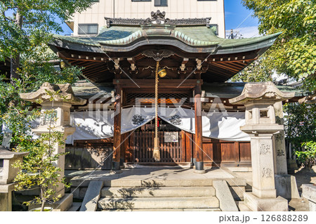 隼神社(梛神社境内)拝殿 病気平癒の神 京都市中京区壬生梛ノ宮町 隼神社(梛神社境内)拝殿 病気平癒の神 京都市中京区壬生梛ノ宮町 126888289