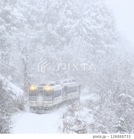 猛吹雪の只見線 猛吹雪の只見線 126888733