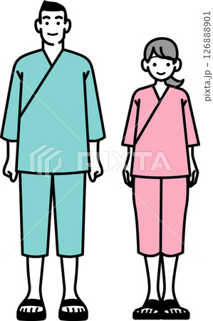 検査着を着て健康診断を受ける男女 126888901