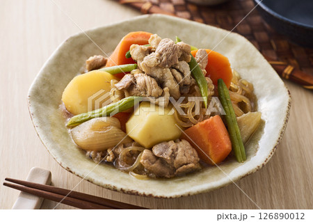 肉じゃが 126890012
