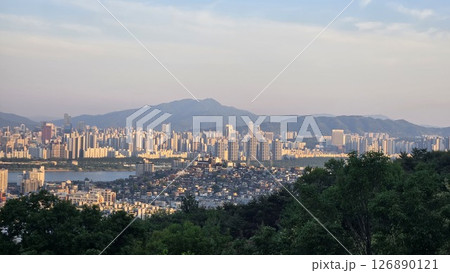 seoul sunset 126890121