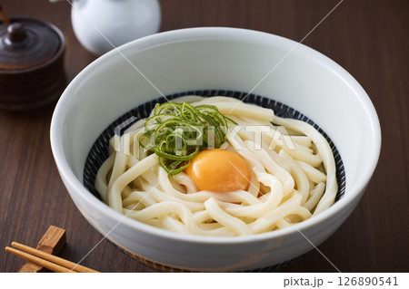 釜玉うどん 126890541