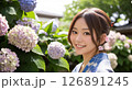 浴衣の女性　紫陽花の背景「AI生成画像」 126891245